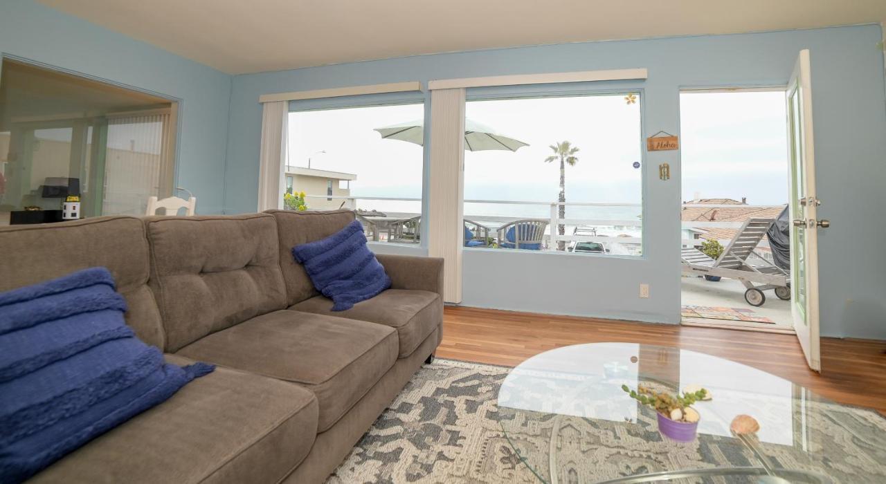 Beachfront Cottage Upper Unit Oceanside Exterior photo