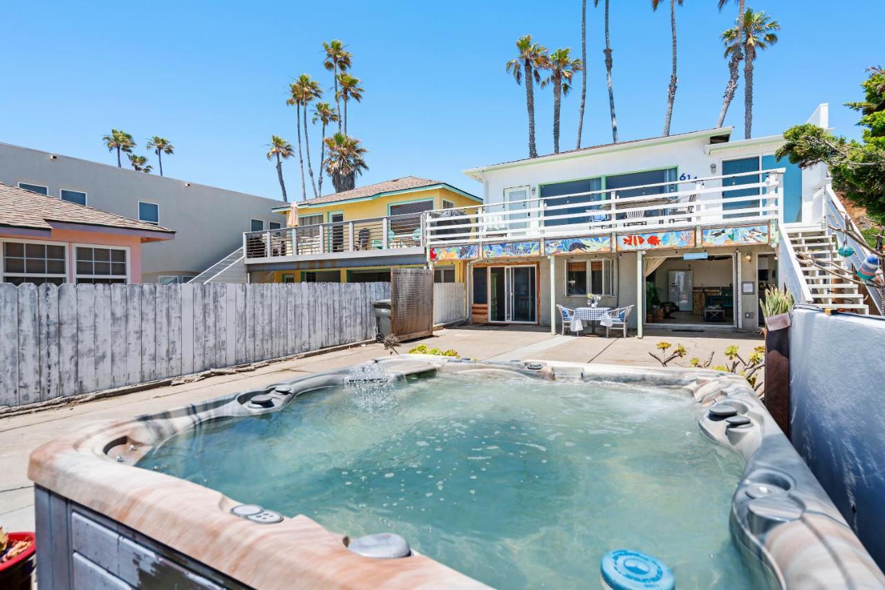 Beachfront Cottage Upper Unit Oceanside Exterior photo